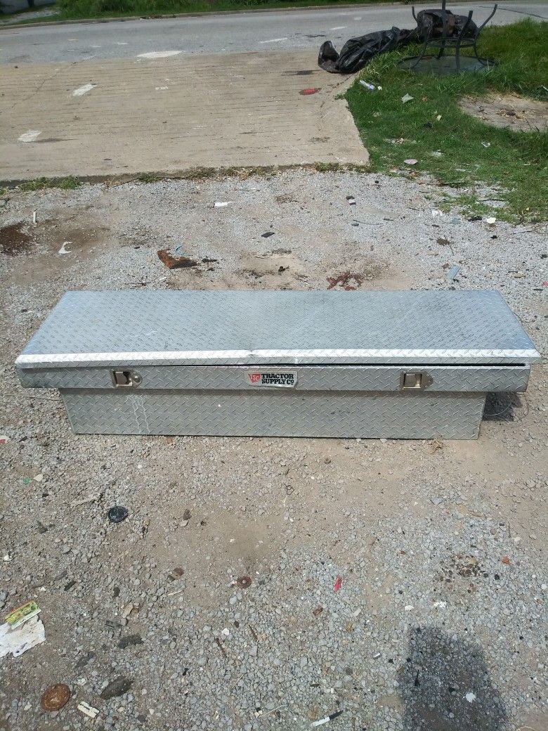 Truck Tool Box