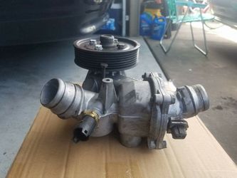 1999-2001 Bmw 740iL,740i water pump