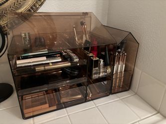 Makeup Organizer