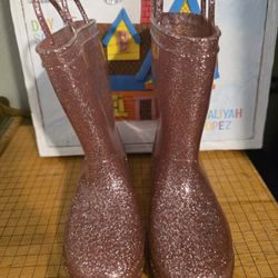 Girl Rain Boots.