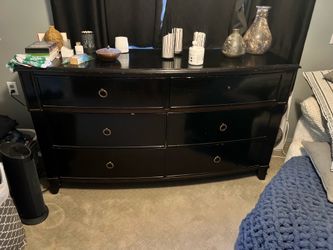 Free 6 (big) drawer dresser