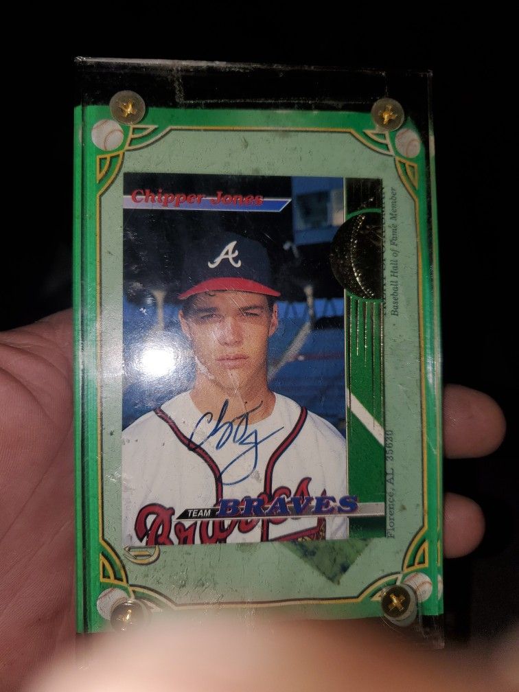 Chipper Jones Autographed Card