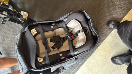 NUNA Infant Car seat Pipa Rx