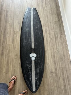 6.6 Surfboard 