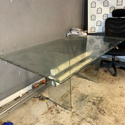 GLASS DINING TABLE FOR SALE
