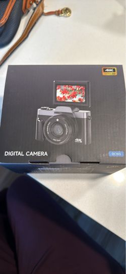 Digital camera