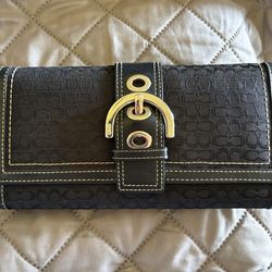 Black Vintage Coach Wallet