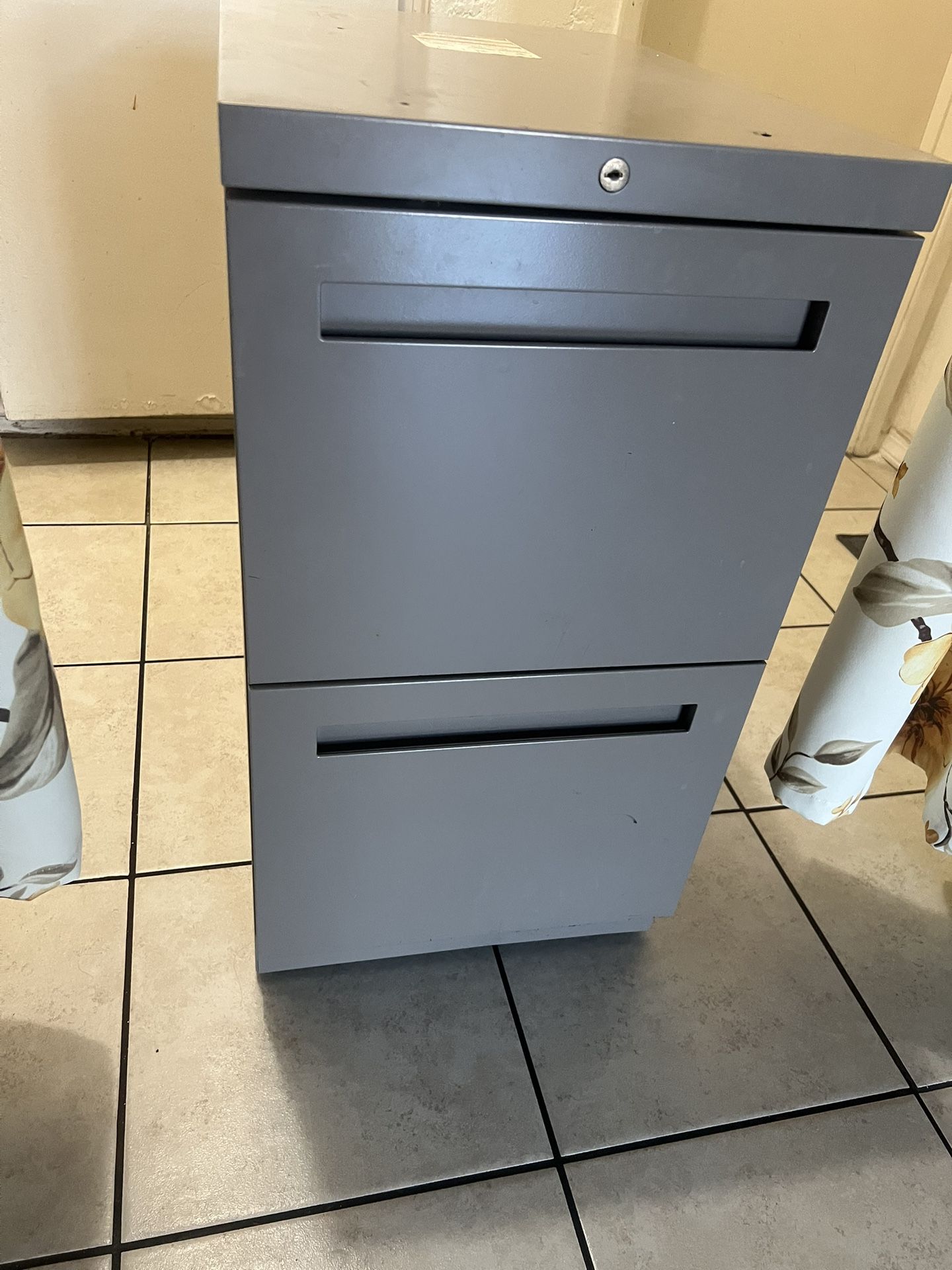 2 Drawer Cabinet