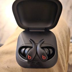 Beats Fit PRO