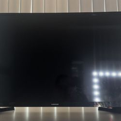 Samsung 32” Tv