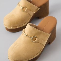 AE Micro Wood Clog Mule  Size 7