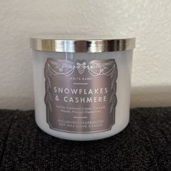 Snowflakes & Cashmere 3-Wick Candle