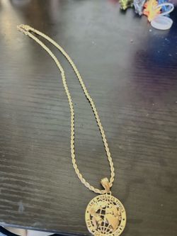 The World is Yours rope chain
