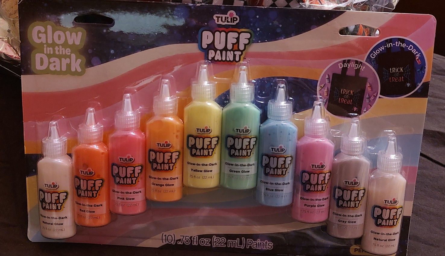 Tulip Puff Paint - Glow In The Dark