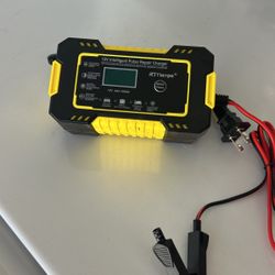 Battery Charger. NEW never Used. 