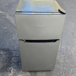 Stainless Steel Mini Fridge Refrigerator With Freezer Free Local Delivery/30 Day Warranty 