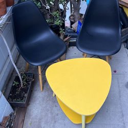 Ikea Chairs And Coffee Table