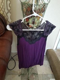 Nice blouse womans size small