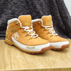 7 1/2 Woman's Euro Sprint Timberland Boots