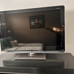 Sharp Quattron 39 Inches 