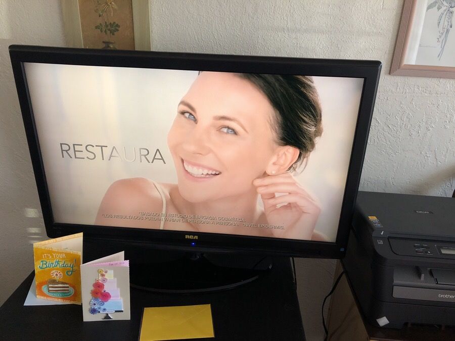 RCA L42FHD37 42-Inch LCD HDTV: LED & LCD