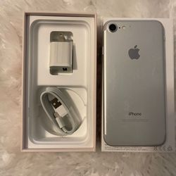 iPhone 7 128g Factory Unlock Like New 
