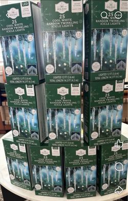 LED twinkling icicle lights
