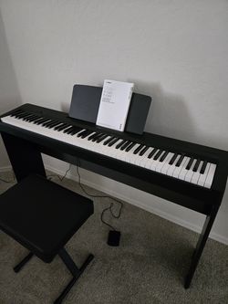 Yamaha P-143B 88-Key Weighted Digital Piano – Like New