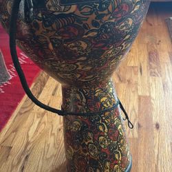 Remo Signature Series Leon Mobley Djembe