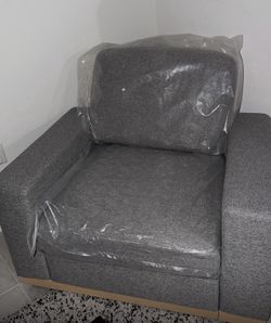 Accent chair for living room. Doral, kendal, homestead
