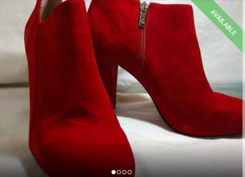 Red booties by Carolina Eapinosa
