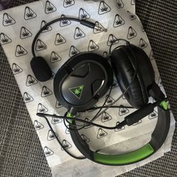turtle beach gaming headphones brand new