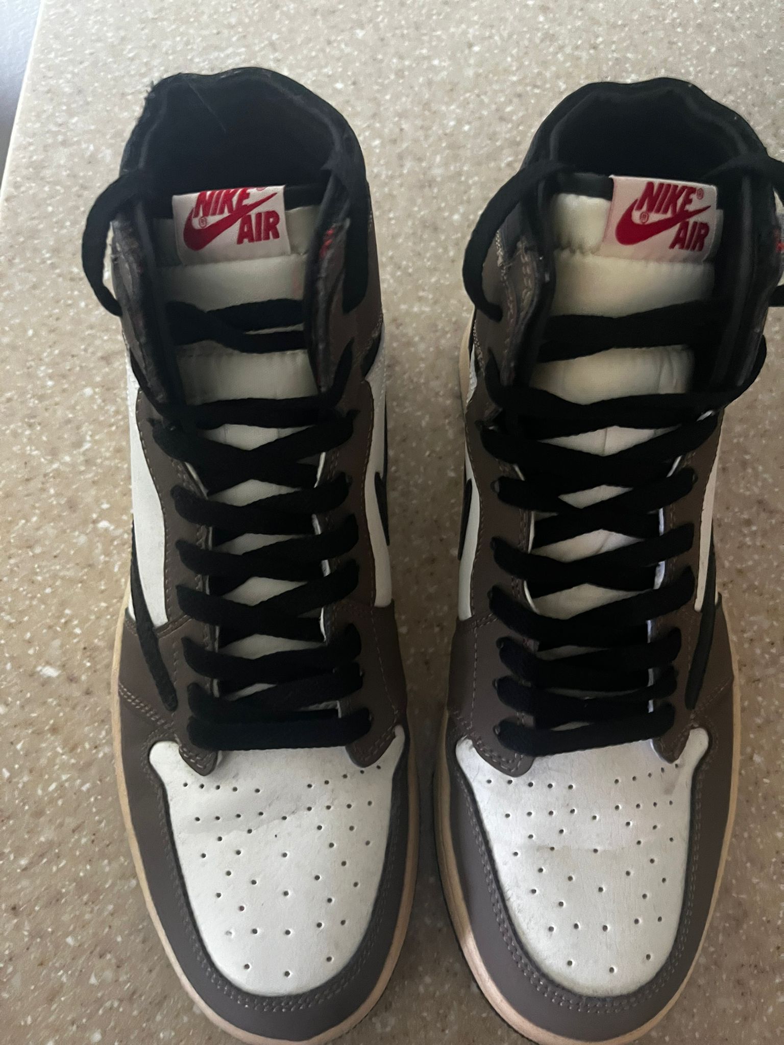 Nike Air Jordan 1 Retro High OG SP Travis Scott "Mocha" sneaker