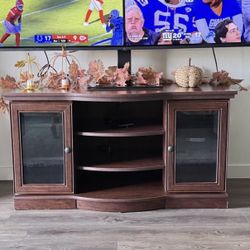 Real Wooden Entertainment Center With Cabinets 