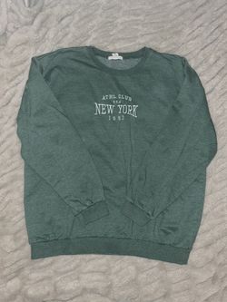 FULL TILT New York Embroidered Womens Crewneck Sweatshirt