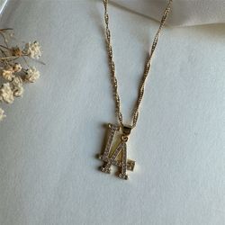 LA necklace