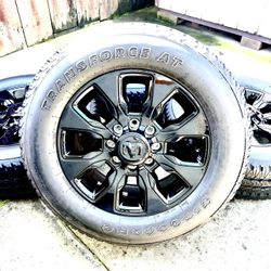 New 20” Ram 2500 Limited OEM Gloss Black Wheels and Tires 99% Tread 