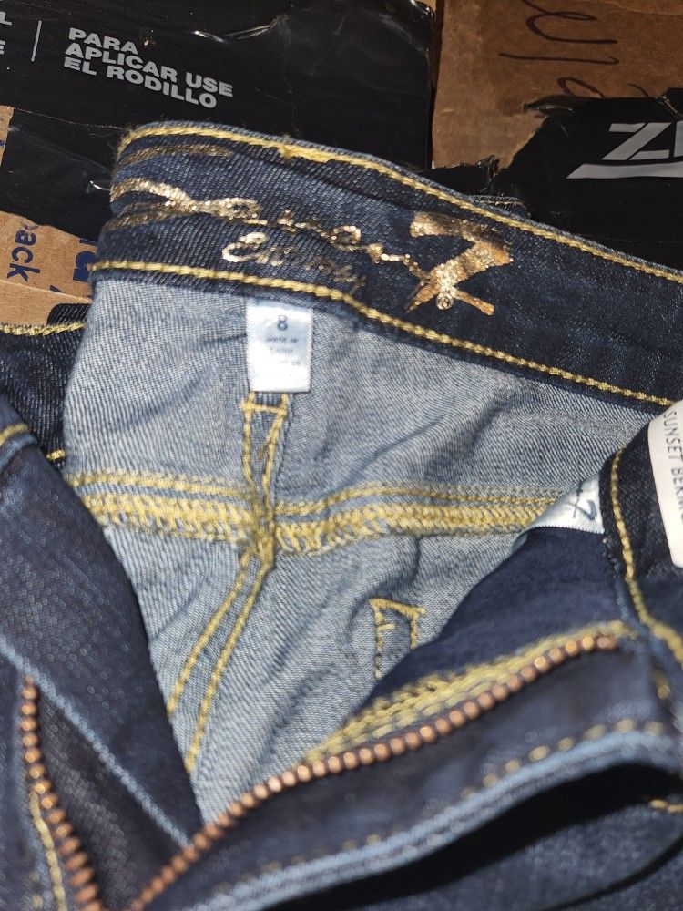 Woman's size 8 shorts