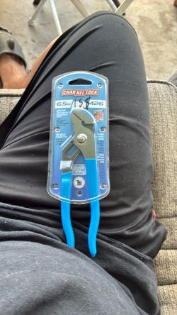 Tongue  groove pliers
