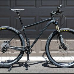 2012 Specialized Stumpjumper EVO Hardtail (Large-19)