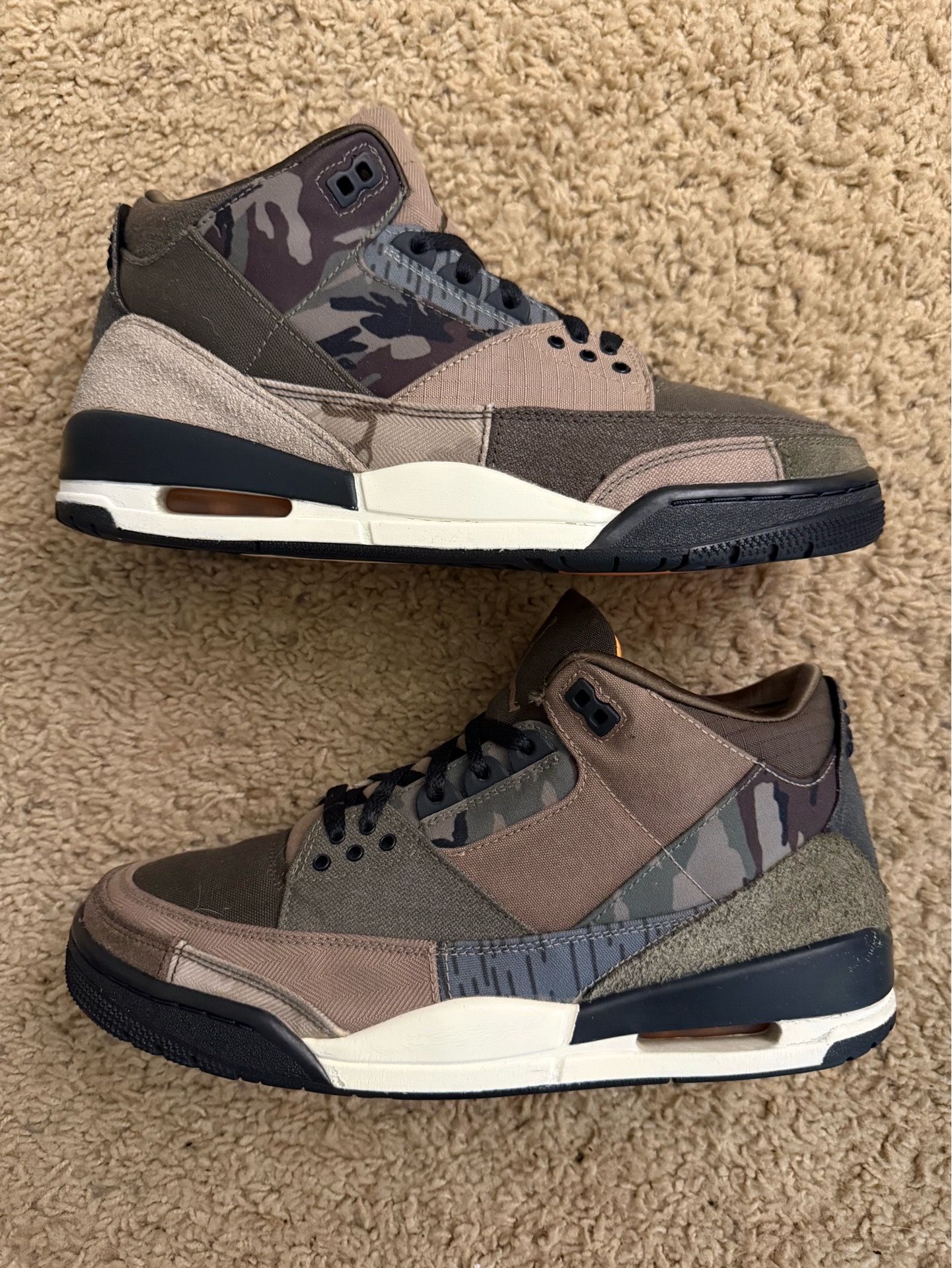 Size 9.5 (Used no box) - Air Jordan 3 retro patchwork