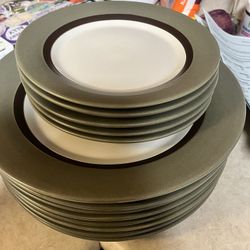 Plate and Cups Set 
