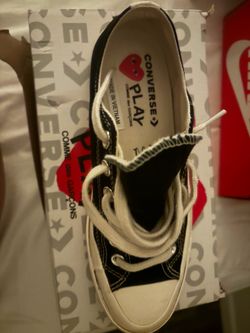 Converse/black& white