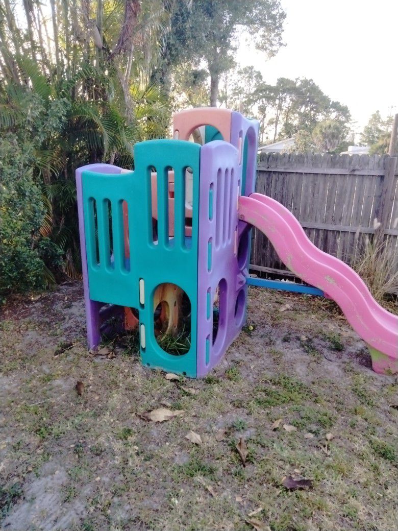 Kids Playground. (contact info removed)