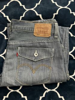 Levi Stratus Jeans