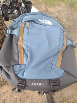 North face Recon