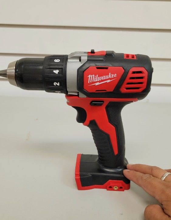 M18 18V Lithium-Ion Cordless 1/2 in. Drill Driver (Tool-Only)