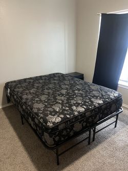 Queen size platform bed