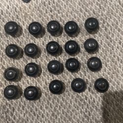 Knobs/handles/hardware