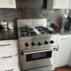 Thermador 30inch Stove